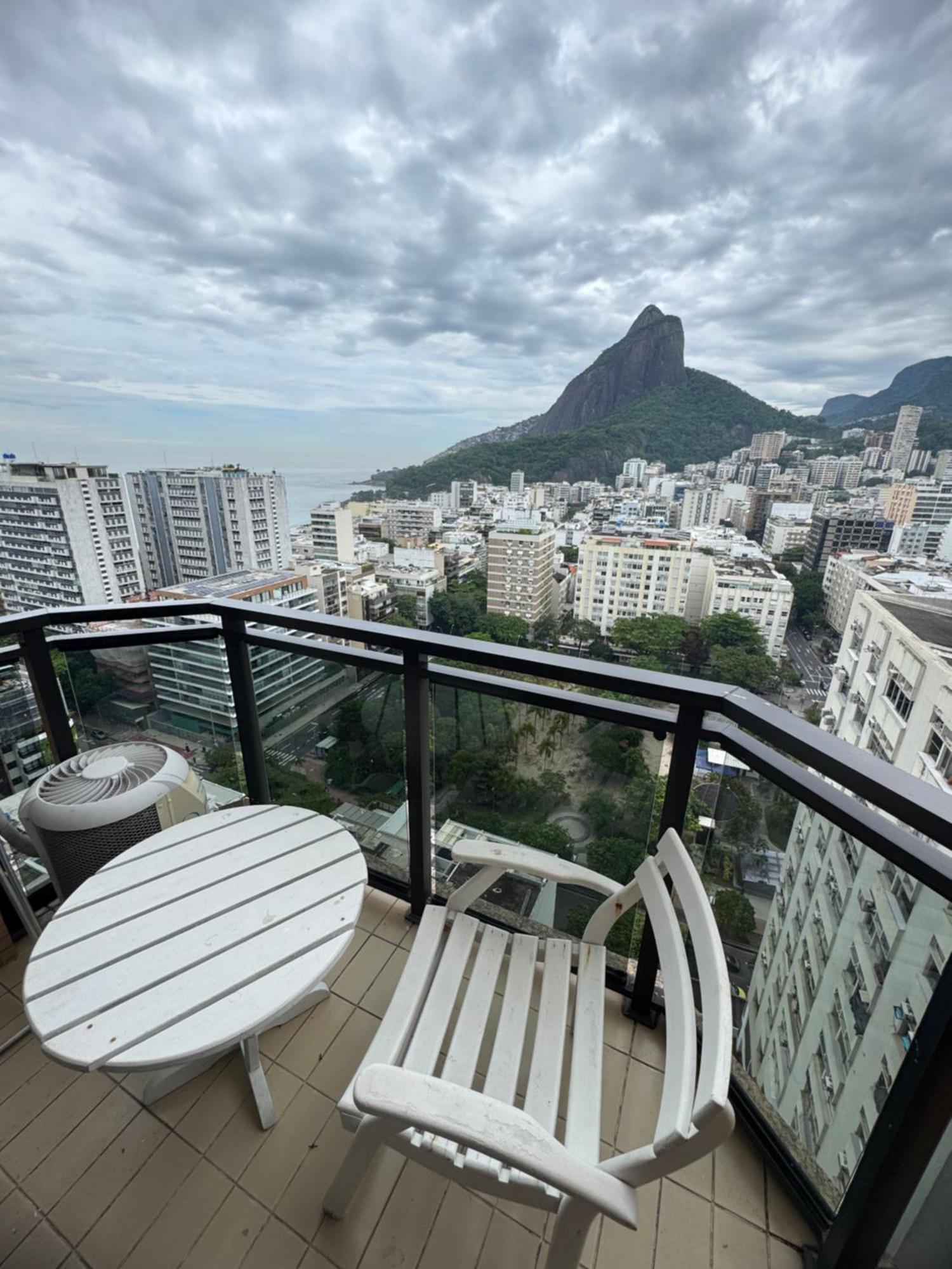 Appart hôtel Vista Mar No Flat Leblon Com Piscina, Academia, Garagem E Arrumacao Diaria By Tata Rio de Janeiro